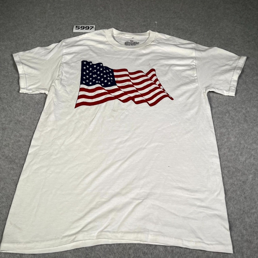 Goodie Two Sleeves T Shirt Mens Medium White American Flag Graphic Print Cotton